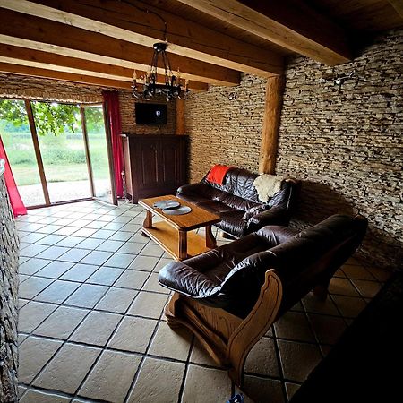 Domek Letniskowy Caloroczny W Rzemieniu Villa ภายนอก รูปภาพ