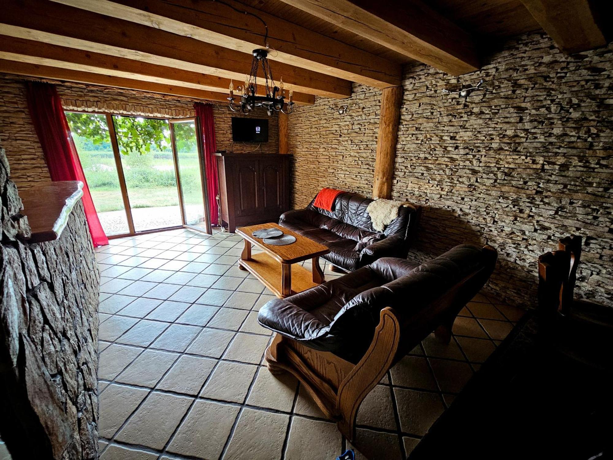 Domek Letniskowy Caloroczny W Rzemieniu Villa ภายนอก รูปภาพ