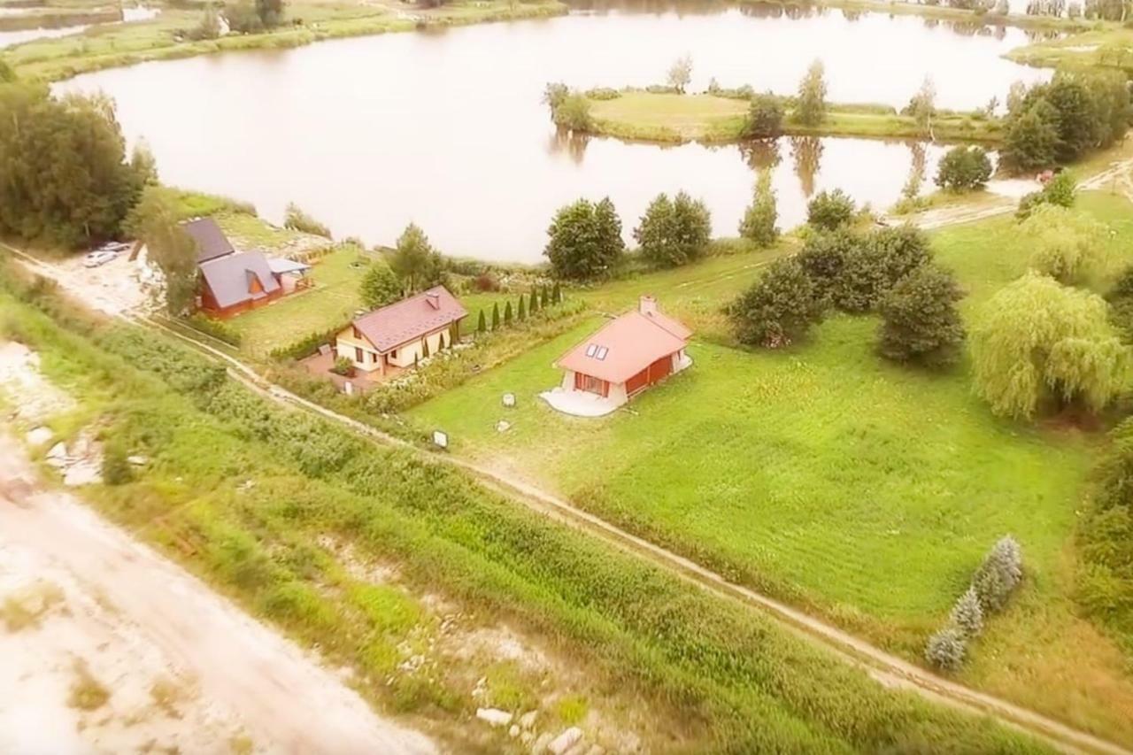 Domek Letniskowy Caloroczny W Rzemieniu Villa ภายนอก รูปภาพ